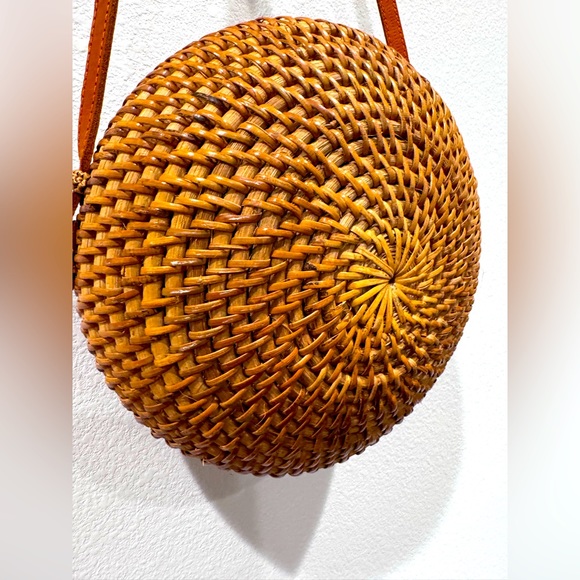 Boho Round Rattan Woven Wicker Bag - Picture 3 of 7